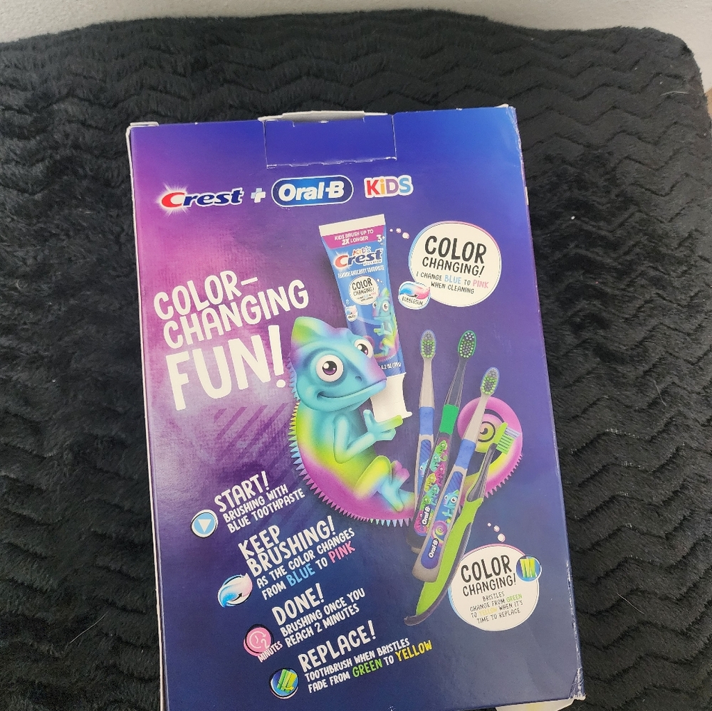 Crest + Oral B Toothbrush/ Toothpaste Pack - Picture 2 of 2
